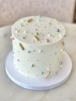 Load image into Gallery viewer, Pearls &amp; sparkles ✨
