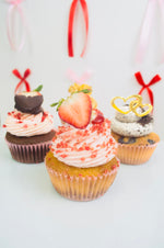 Load image into Gallery viewer, Valentine’s cupcake box
