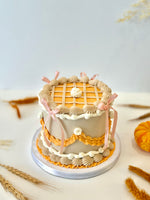 Load image into Gallery viewer, Thanksgiving Pumpkin spice cake
